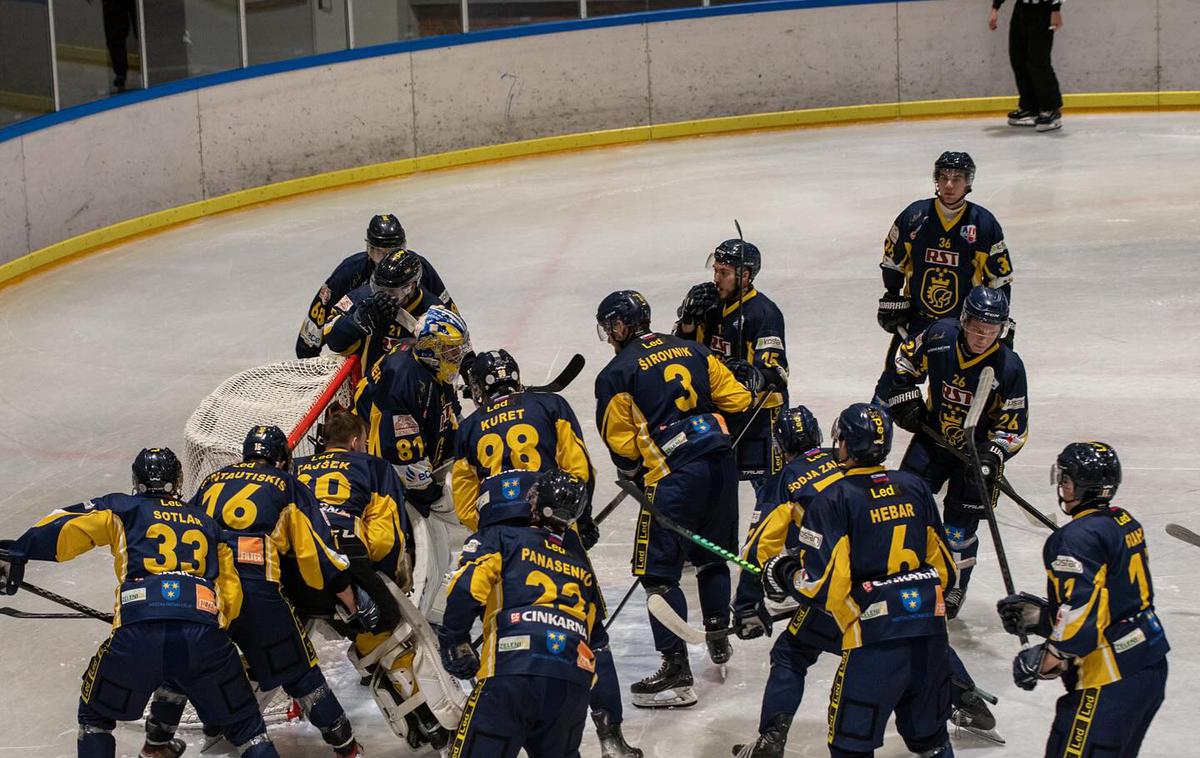 HK RST-Pellet Celje | Celjani se bodo še drugič v enem tednu pomerili s Cortino. Jim bo uspelo zmagati tretjič zapored? | Foto Peter Ocvirk/Facebook HK RST-Pellet Celje