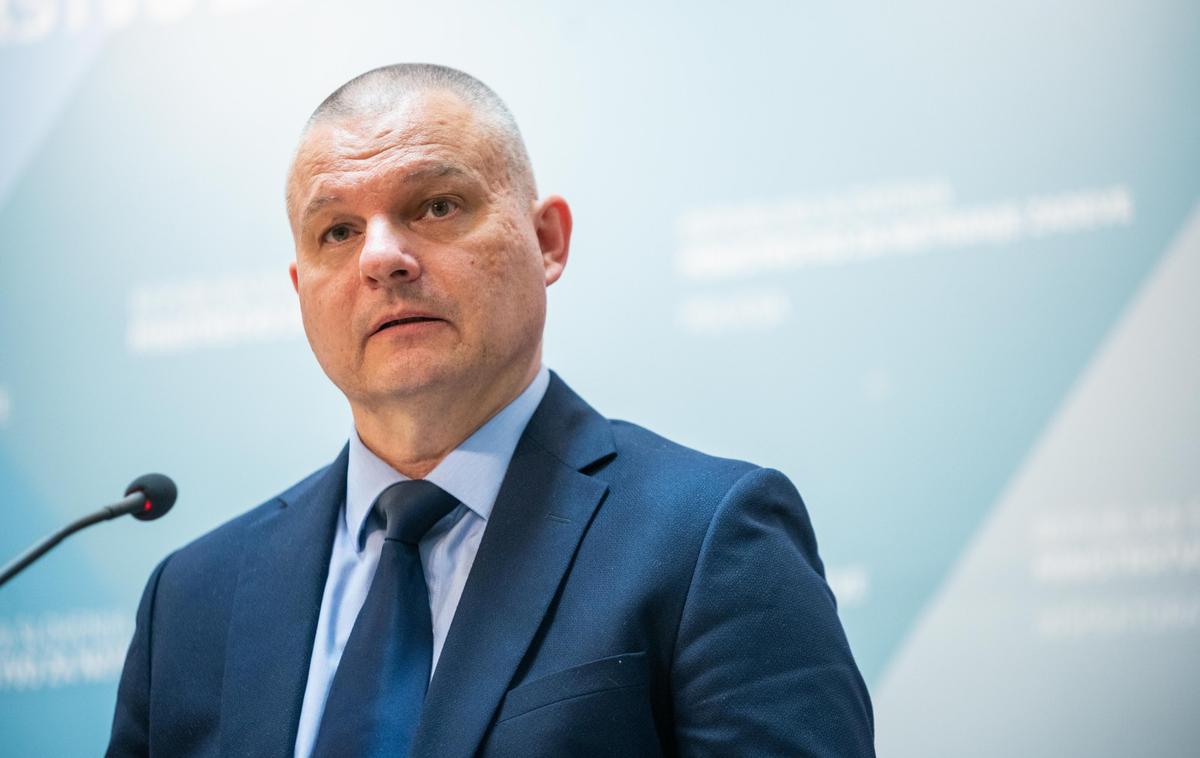 Darko Muženič | Vodenje NPU je Darko Muženič znova prevzel julija 2022, ko ga je za to pooblastil tedanji v. d. generalnega direktorja policije Boštjan Lindav. Aprila letos mu je generalni direktor policije Jušić podelil še ne petletni mandat in bo torej vodil NPU do leta 2029. | Foto STA