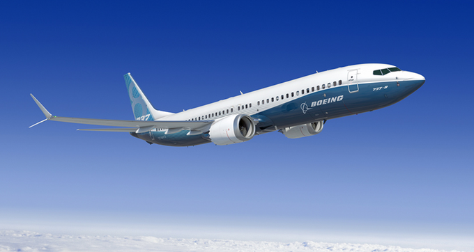 Boeing je za letalo 737 max prejel že več kot pet tisoč naročil. V uporabi jih ima že okrog 53 prevoznikov, kar pomeni od 300 do 350 letal. | Foto: Boeing