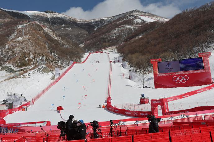 Jančing veter | Veter je ekipno tekmo prestavil na nedeljo. | Foto Reuters