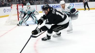 Kopitar ob porazu v Seattlu do osebnega mejnika v ligi NHL