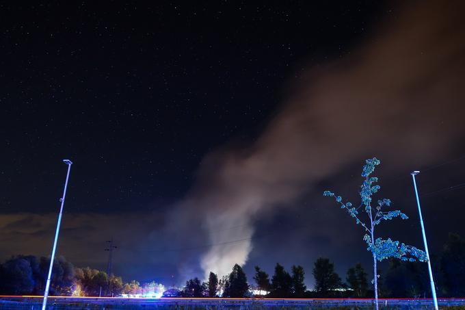 Požar na Vrhniki | Foto: Anže Malovrh STA