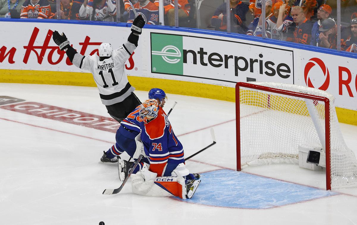 Anže Kopitar Los Angeles Kings | Anže Kopitar je zadel za veliko zmago LA Kings. | Foto Reuters