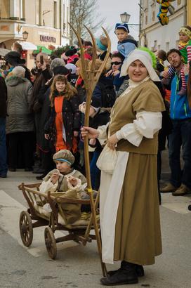 pust Ptujski karneval povorka Ptuj