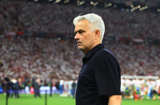 Bo Jose Mourinho vodil Romo tudi v prihodnji sezoni? Pogodbo ima sklenjeno do leta 2024. | Foto: Reuters