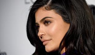 Kylie Jenner odprla vrata svojega 13 milijonov vrednega domovanja #foto #video