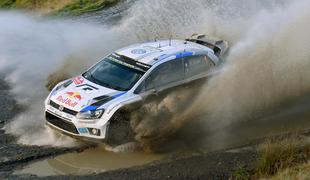 Sebastien Ogier v Walesu v trdnem vodstvu