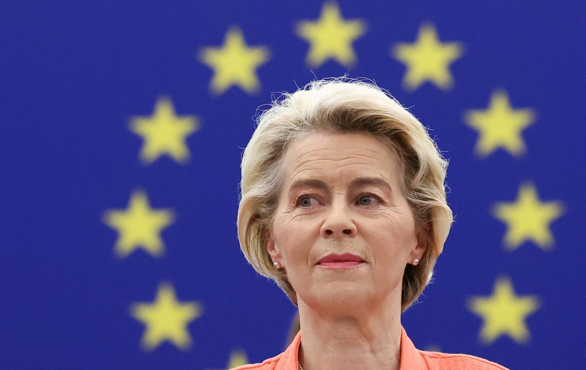 Ursula Von der Leyen | Sodni svet je Ursulo von der Leyen seznanil, da niti vlada niti državni zbor nista izkazala nobenih aktivnosti za uresničitev odločbe v roku, ki ga je postavilo ustavno sodišče, to je do 3. januarja 2024. | Foto Reuters