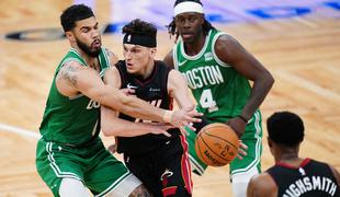 Zaušnica za Boston Celtics, New Orleans v težavah