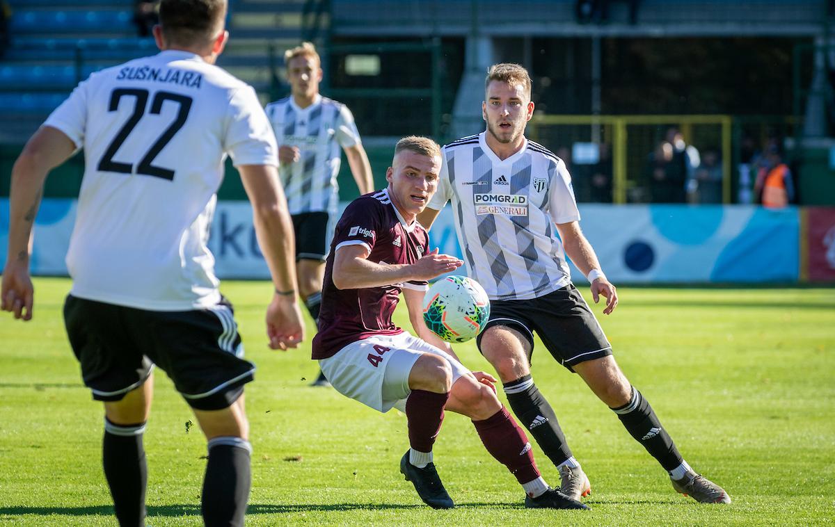 Mura, Triglav | Foto Blaž Weindorfer/Sportida