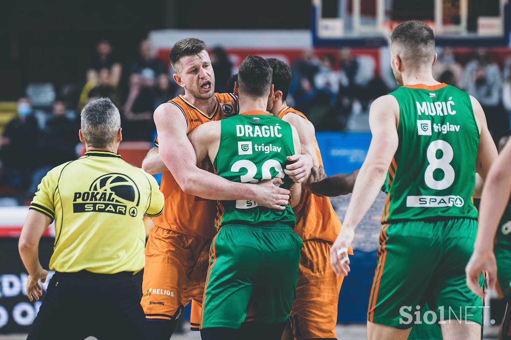 Helios Suns : Cedevita Olimpija