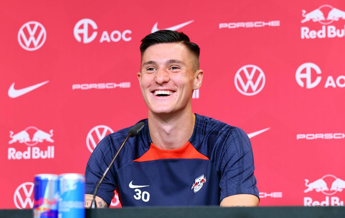 RB Leipzig Benjamin Šeško | Benjamin Šeško na prvi novinarski konferenci v Leipzigu. | Foto Guliverimage