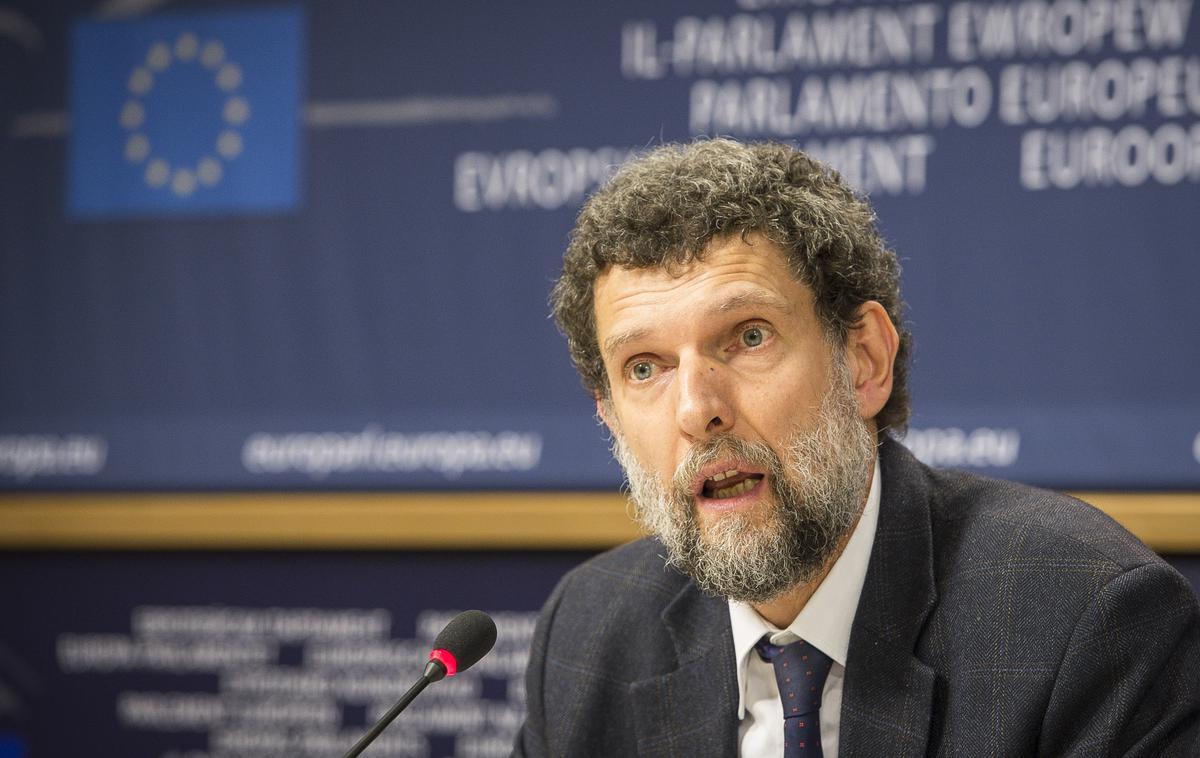 Osman Kavala | Kavala je bil aretiran konec leta 2017. Med sojenjem je opozoril, da je žrtev "zakonitega umora". | Foto Guliverimage