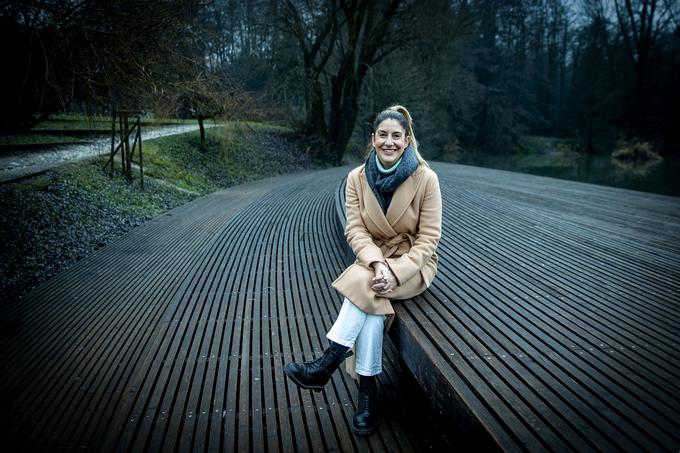 "Družbena omrežja so dobra stvar, če jih tako vzameš, ampak ne želim, da mi zapolnjujejo dan." | Foto: Ana Kovač