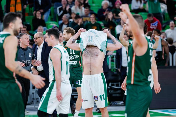 Cedevita Olimpija : Krka | Krka je imela zmago v rednem delu že praktično v žepu, a je po podaljšku izgubila. | Foto Aleš Fevžer