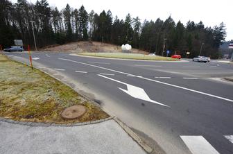 Novomeška "tabletka": krožišče, v katerem se voznik hitro znajde v prekršku #foto