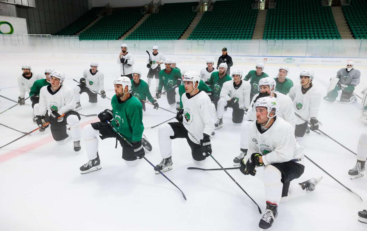 HK SŽ Olimpija | Hokejisti Olimpije bodo prvo pripravljalno tekmo odigrali v ponedeljek ob 19.15, ko bo v Tivoliju gostovala Univerza Yale. Vstop bo prost. | Foto Nebojša Tejić/STA