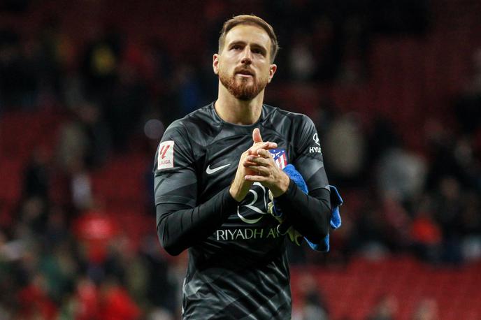 Jan Oblak | Jan Oblak se bo skušal ta mesec prvič v karieri z reprezentanco uvrstiti na veliko tekmovanje. Na zadnjem nastopu v dresu Atletica je blestel. Zbral je kar šest obramb. | Foto Guliverimage