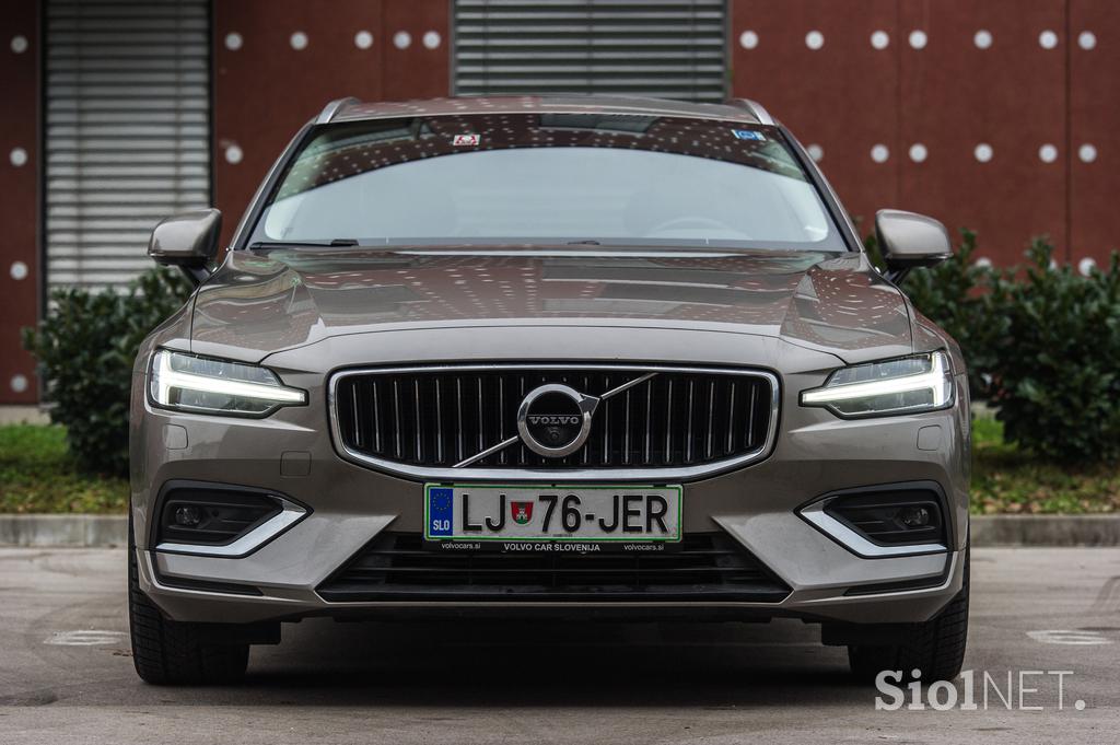 Volvo V60 T6 AWS inscription