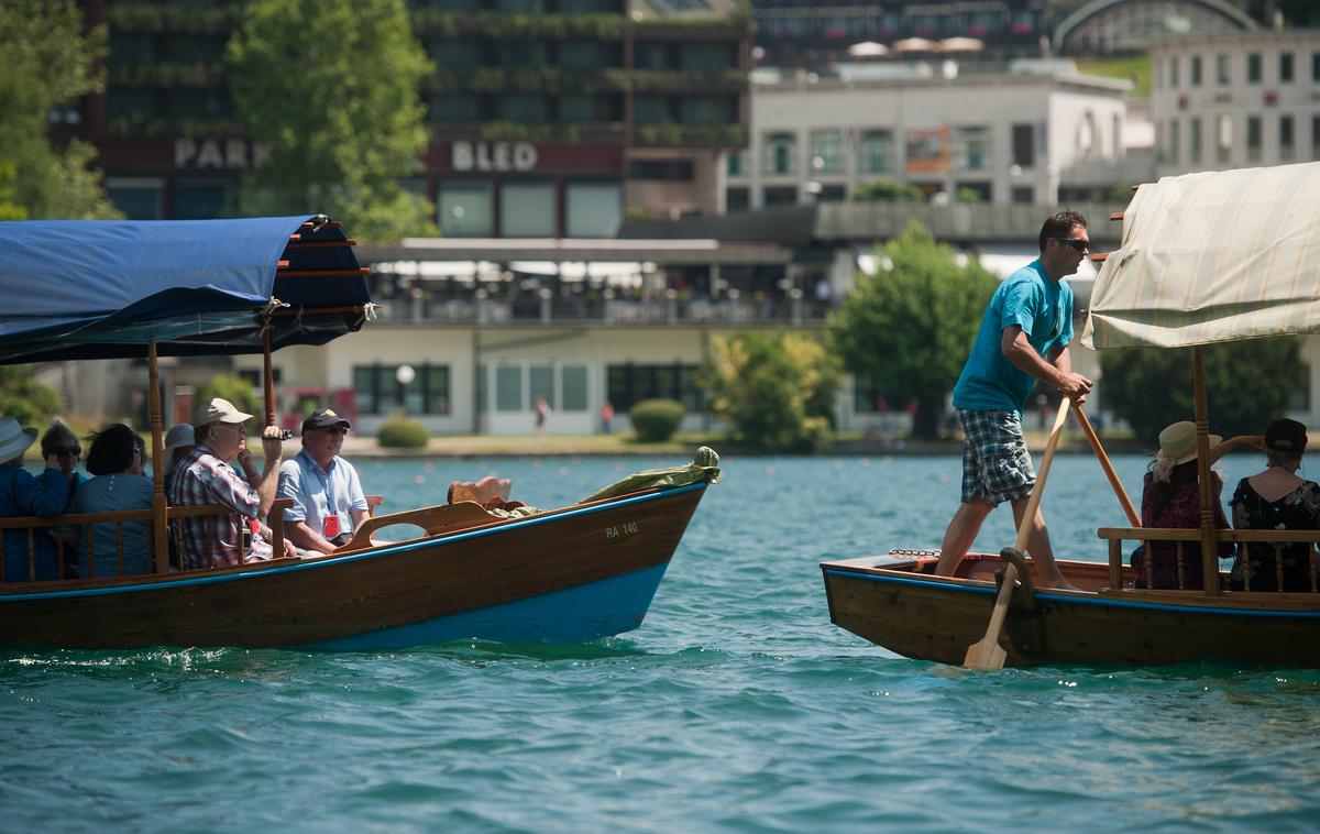 pletnarji Bled pletna jezero | Foto Bor Slana