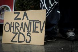 Protest, Zoran Janković, Mol, hostel celica