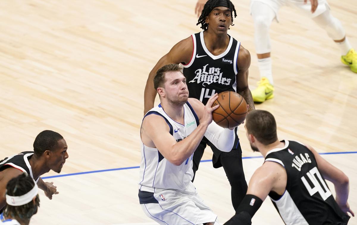 Luka Dončić | Luka Dončić je ob zdravstvenih težavah zaostal za svojim povprečjem. | Foto Guliver Image