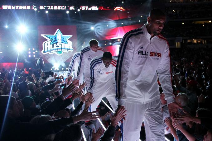 Nowitzki je bil medtem že zvezda. Dobesedno. Zbral je kar 13 nastopov na tekmah zvezd (all star). | Foto: Getty Images