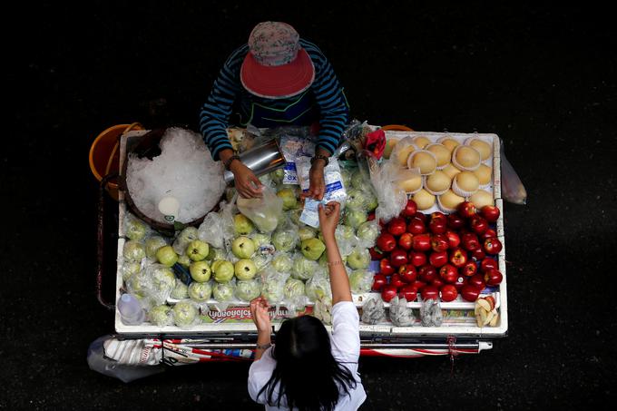 Bangkok, ulični prodajalci | Foto: Reuters