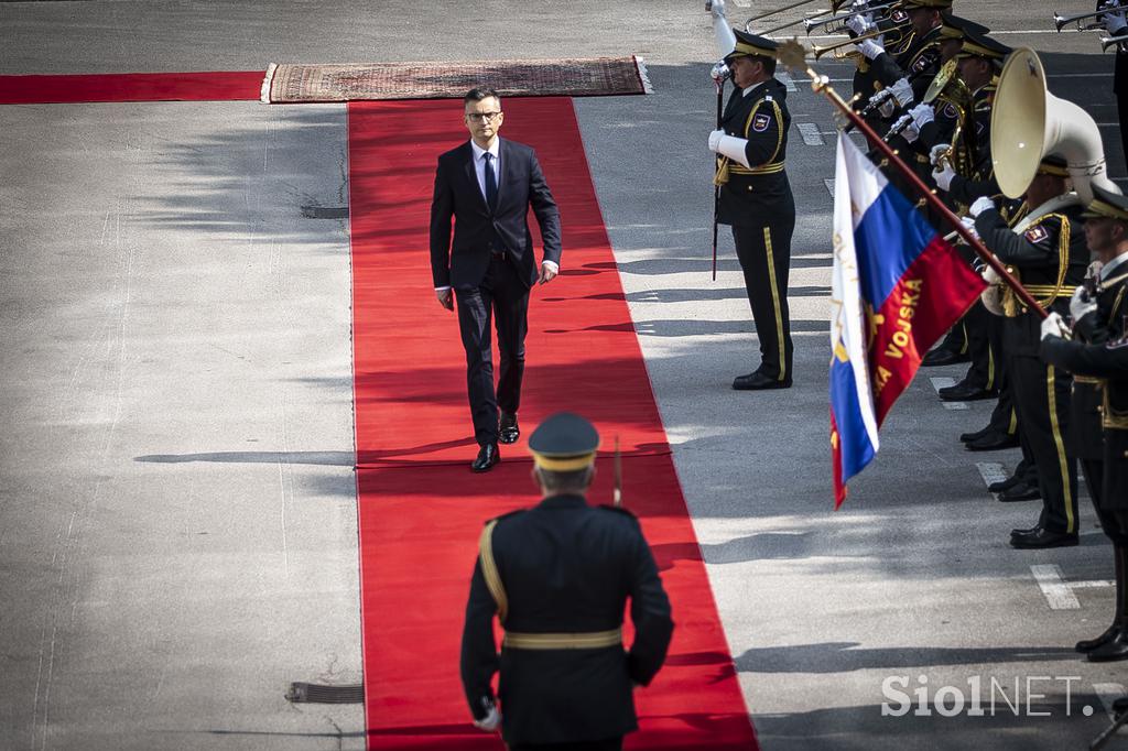 Ministrstva za zunanje zadeve. Marjan Šarec