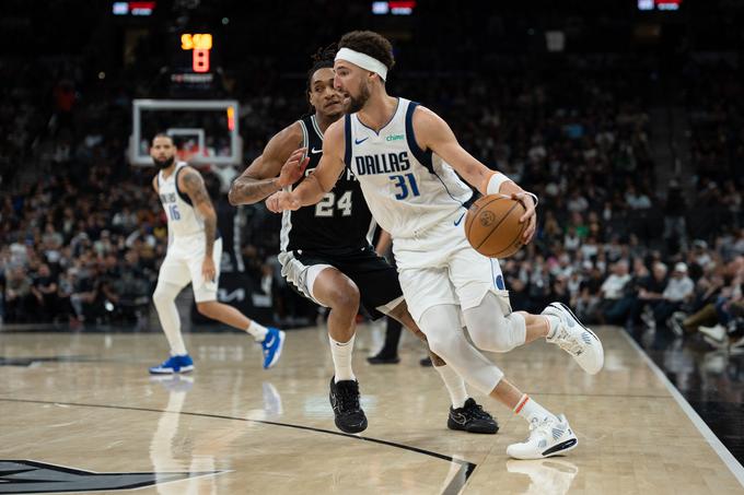 Klay Thompson je v San Antoniu dosegel 26 točk. | Foto: Reuters