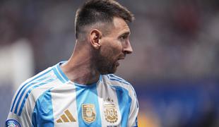 Messi postal rekorder, Argentini zanesljivo prve tri točke