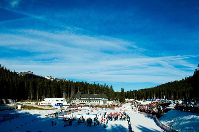 Pokljuka | Pokljuške proge svetovnega pokala so tudi našim biatloncem v celoti na voljo le v času tekem. | Foto Vid Ponikvar