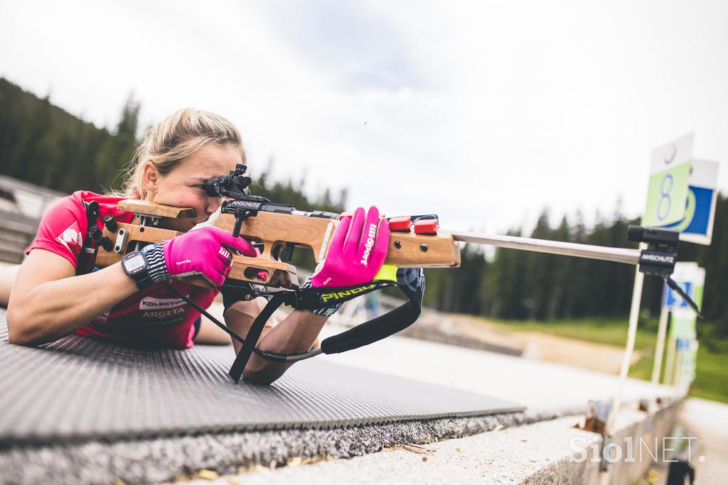 trening biatlon streljanja Anamarija Lampič