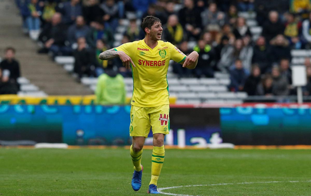 Emiliano Sala | Argentinski nogometaš Emiliano Sala je bil v ponedeljek zvečer na poti iz Francije v Wales, kjer bi se moral danes priključiti svoji novi ekipi, a ga niso dočakali. | Foto Reuters