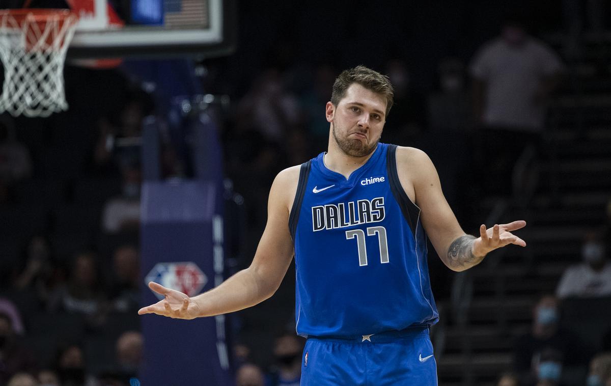 Luka Dončić - Dallas Mavs | Oglasil se je kontroverzni Haralabos Voulgaris, človek, ki ga Luka Dončić ni posebej maral. | Foto Guliverimage