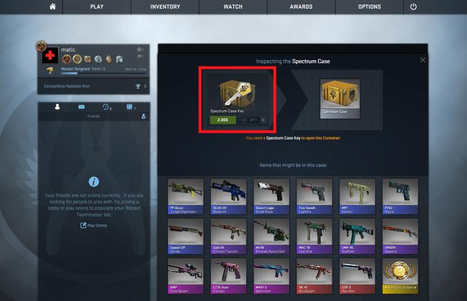 Takole poteka odpiranje loot boxa v igri Counter Strike: Global Offensive. Loot box prejmemo brezplačno kot nagrado za solidno igranje, občasno tudi povsem naključno, če ga želimo odpreti, pa moramo kupiti ključ, ki stane dva evra. Spodaj so prikazane vse poslikave za orožja, ki jih je mogoče dobiti v tem loot boxu.  | Foto: Matic Tomšič