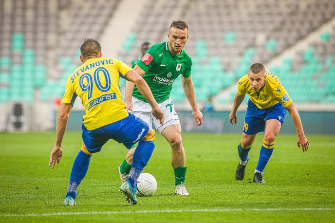 Olimpija Koper | Olimpija je prvič v tej sezoni premagala Koper. Na Bonifiki je zmagala prvič po štirih letih. | Foto Urban Meglič/Sportida