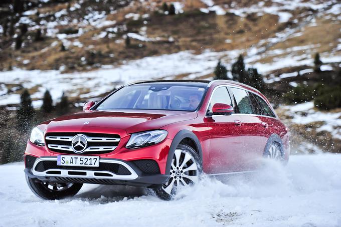 Skupaj zdaj Mercedes ponuja že več kot 70 različnih modelov s štirikolesnim pogonom 4matic. | Foto: Ciril Komotar