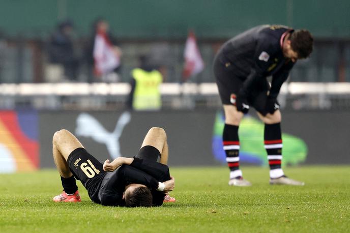 Avstrija Slovenija | Razočaranje avstrijskih nogometašev po tekmi s Slovenijo, ko so po boljši igri (streli na gol 23:9) osvojili le točko. | Foto Reuters