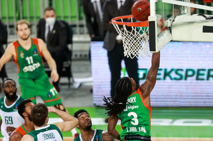 Cedevita Olimpija Nanterre | Foto Vid Ponikvar