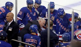 New York Rangers ostali brez trenerja