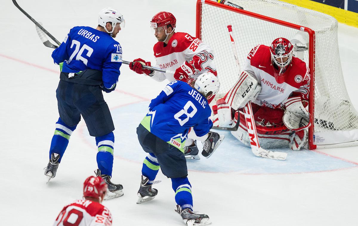 Jan urbas Žiga jeglič | Slovenski hokejisti bodo olimpijske kvalifikacije v Oslu odprli v četrtek ob 15. uri proti standardnim članom elite Dancem, ki še nikoli niso igrali na olimpijskih igrah. | Foto Sportida