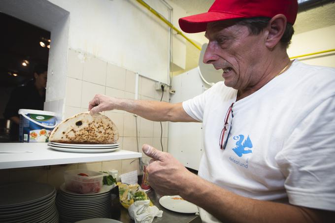 Testo ne sme biti predebelo. | Foto: Bojan Puhek