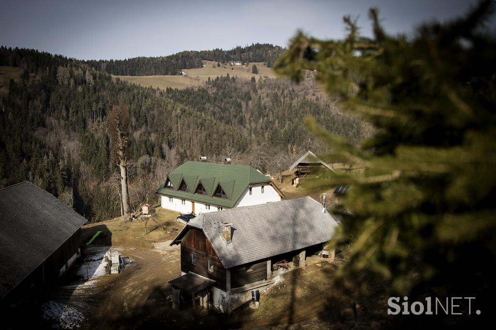 Ekološka kmetija Zvonik Tadej Pačnik Zulejka Javeršek ekokmetija