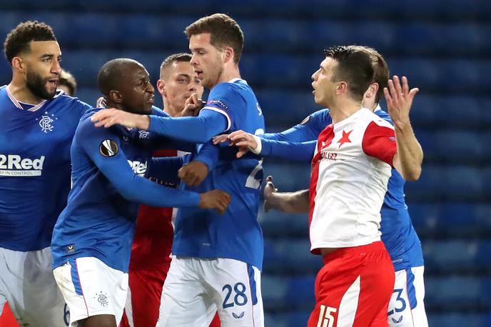 Glen Kamara, Ondrej Kudela | Ondrej Kudela se je na tekmi osmine finala evropske lige proti Glasgow Rangers zapletel v incident s Fincem Glenom Kamarajem. | Foto Reuters