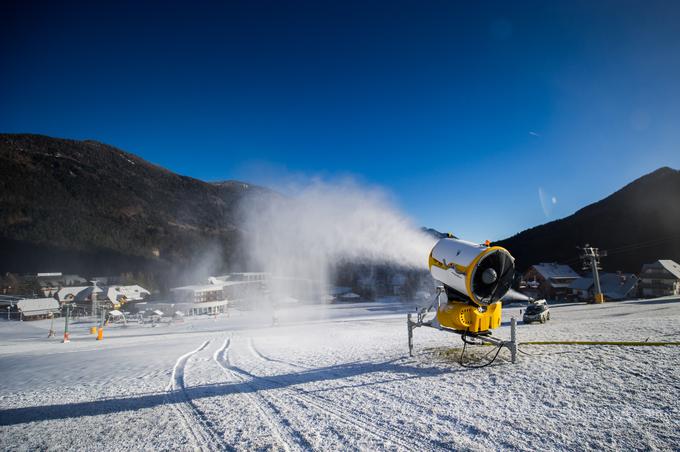 Kranjska Gora zasneževanje | Foto: Klemen Korenjak