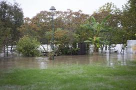 Reka Kolpa poplavlja. Poplave.