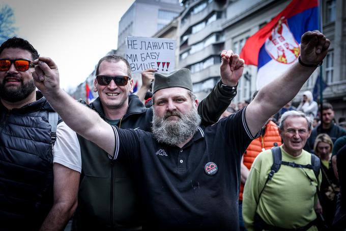 Bora in protestniki iz Čačka so prišli podpret mladino. | Foto: Ana Kovač