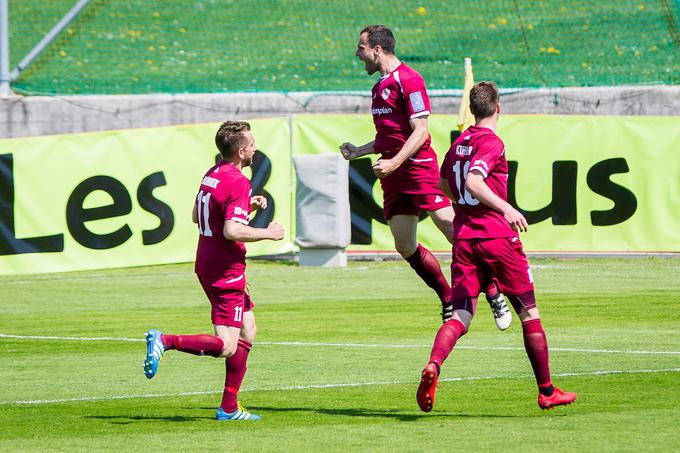 Matej Poplatnik je dosegel že 13. prvenstveni gol v tej sezoni in je prvi strelec tekmovanja. | Foto: Žiga Zupan/Sportida