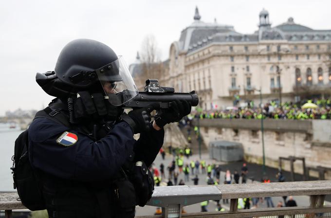 protesti Pariz Francija rumeni jopiči | Foto: Reuters